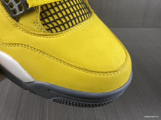 Jordan Lightning CT8527-700 Retro 4 Air 0816